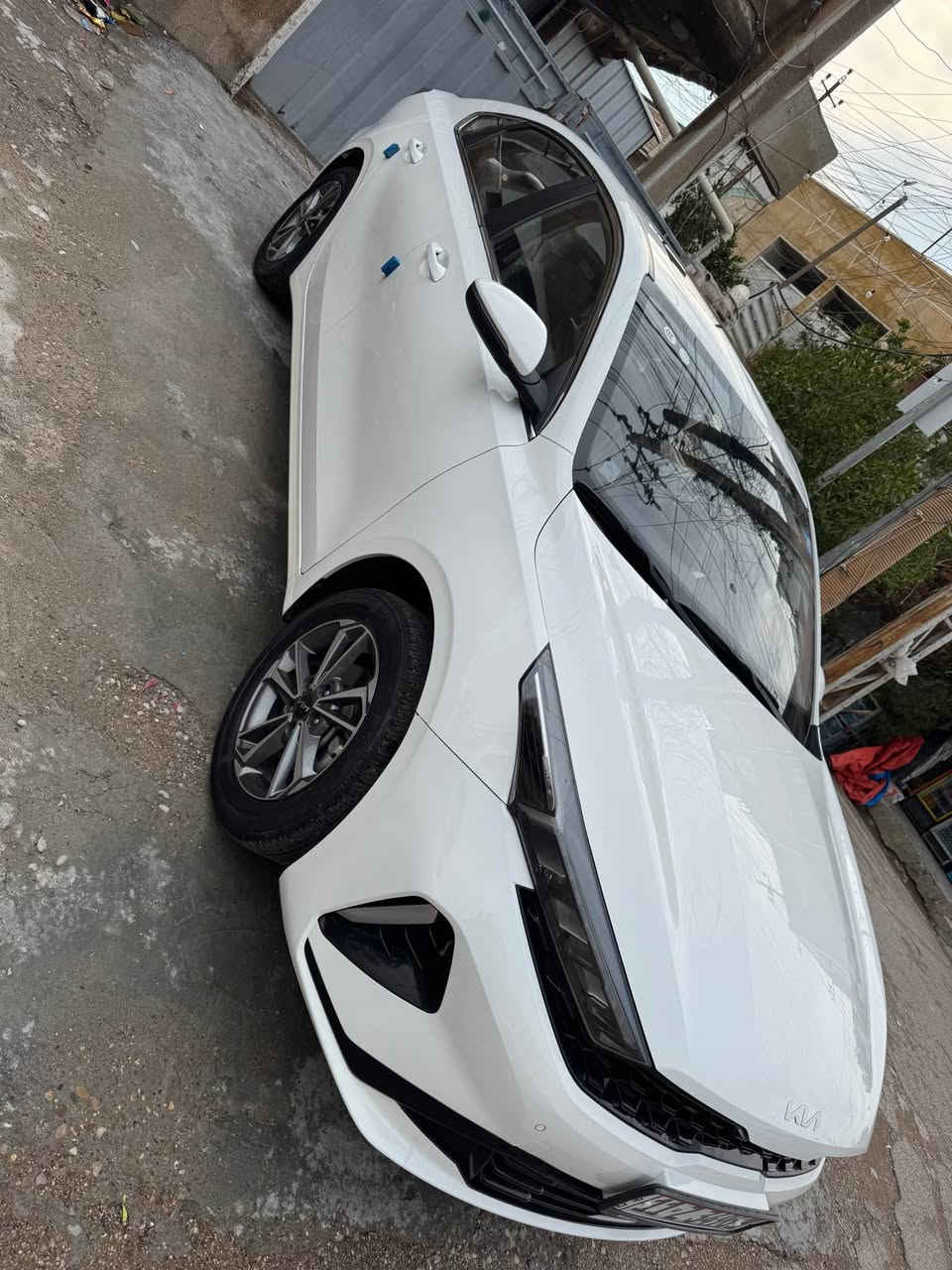 كيا 3

موديل 2024

ماشية 29 

رقم بغداد

فول موصفات

السعر 141 بيه مجال قليل

السيارة : بغداد

‭٠٧٧٦ ٠٩٦ ٦٩٣٦‬ بغداد, العراق
