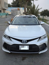 كامري هايبرد • ٢٠٢٤ • ١٨٠٠٠ كم