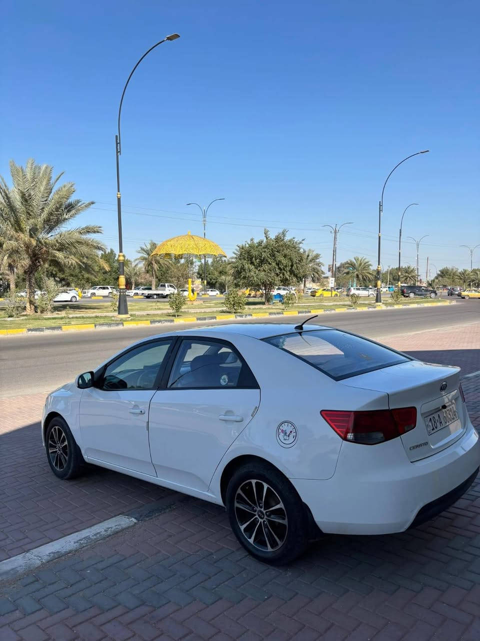 السلام عليكم سياره نوع سيراتو مديل 2012 خلجيه مكفوله كير مكينه حداد تخم تاير تبريد مكينه 1600 دوش السعر98  وبيها مجال بسيط  العنوان كربلاءرقم الهاتف ***********
