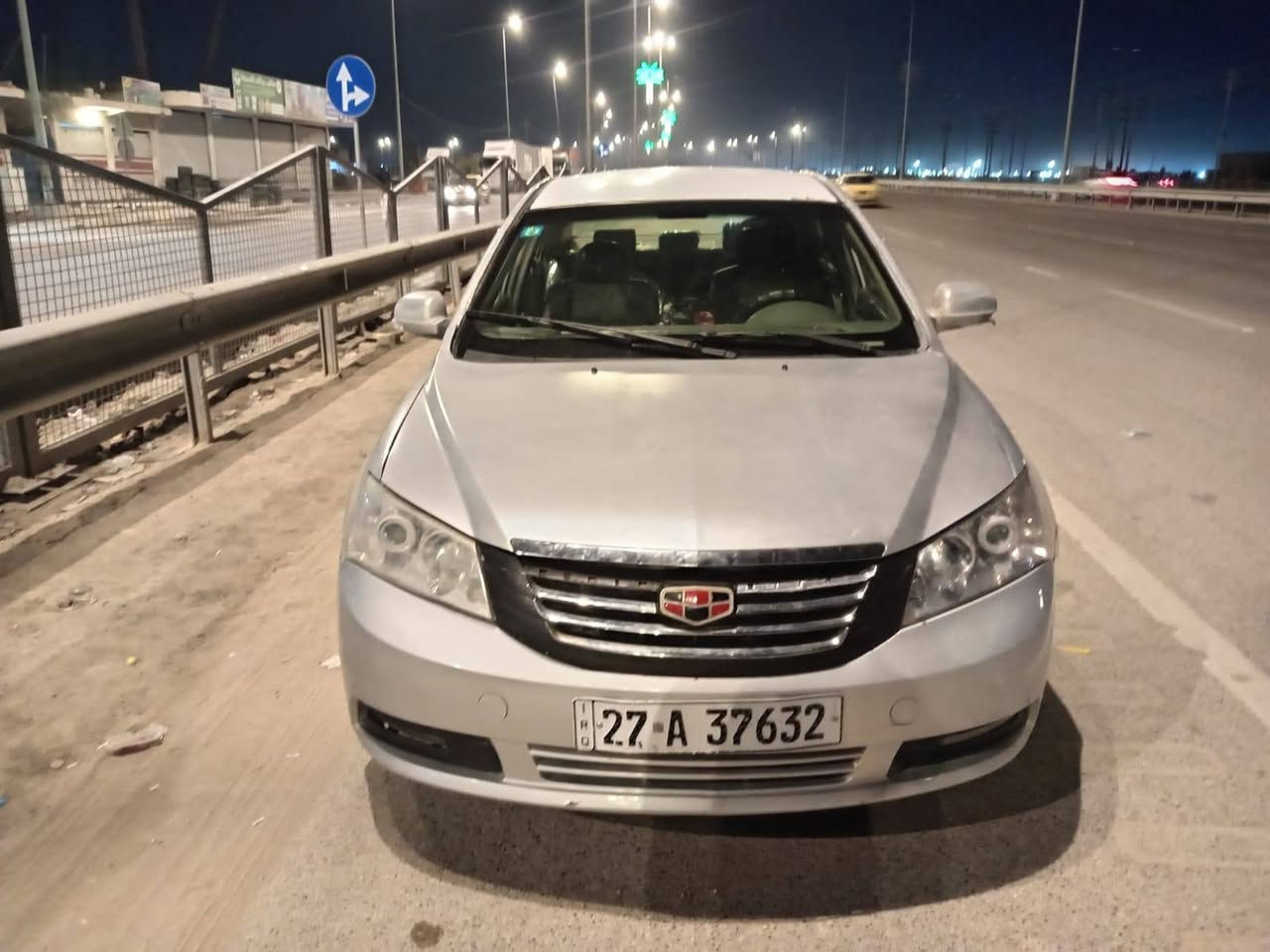 سياره ام كراند سياره جاهزه وخير من الله سياره بسمي مداور مبشر السعر 45 وبيه مجال ***********
