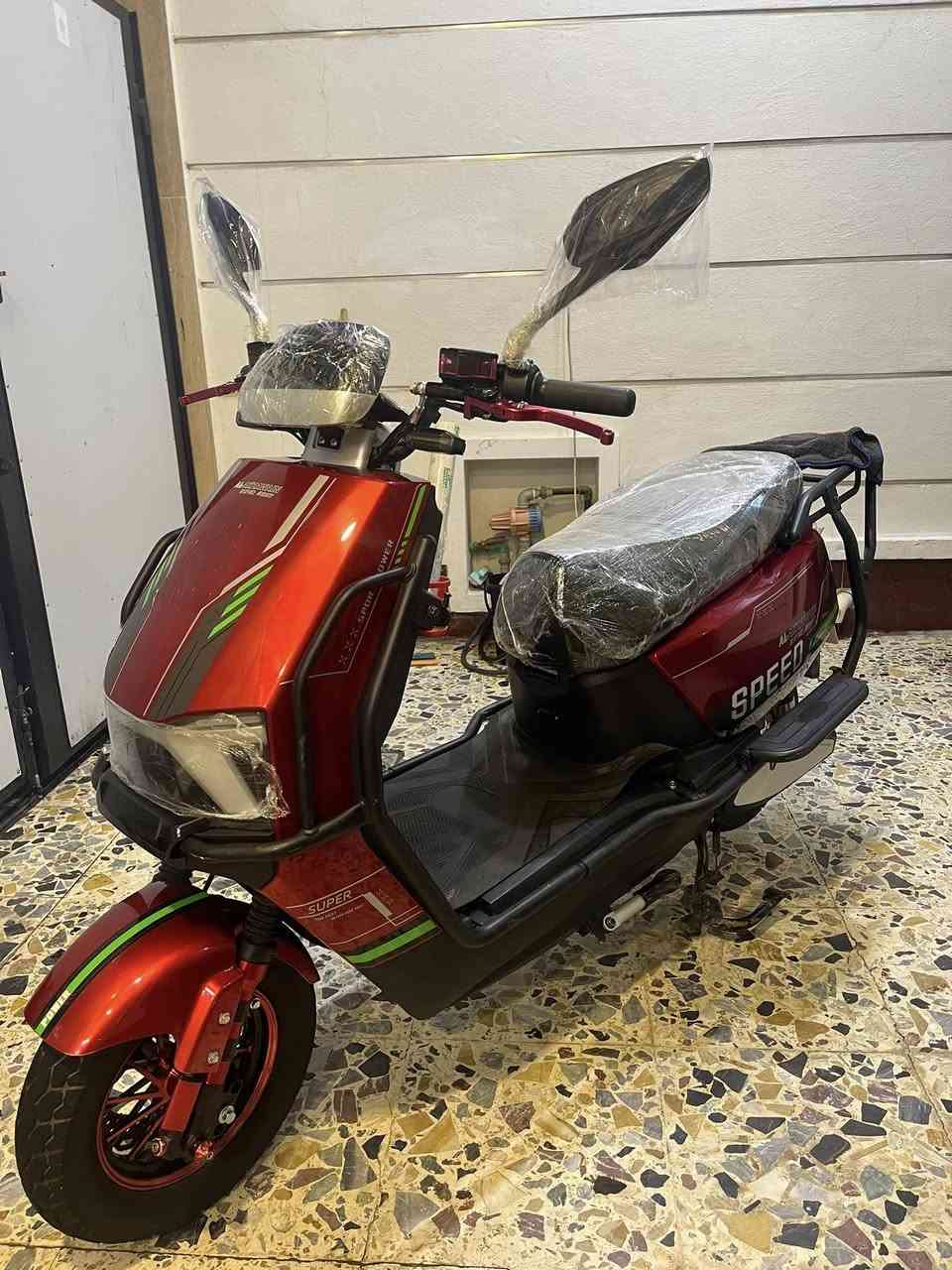 السلام عليكم ماطور شحن للبيع موديل 25 ماطور لعده جديد مدرع بل كامل نوع اخوين اربع سرع سرعته 99 نضام بك رجوع الى خلف دبل اشاره اشاير تثبيت سرعه كله كامل مكمل 6 بطاريات كبار شرط تفحص يلا تاخذه وين متريد افحص سعره 550 بي مجال عنوان رمادي تأميم اتاصل على رقم ***********
