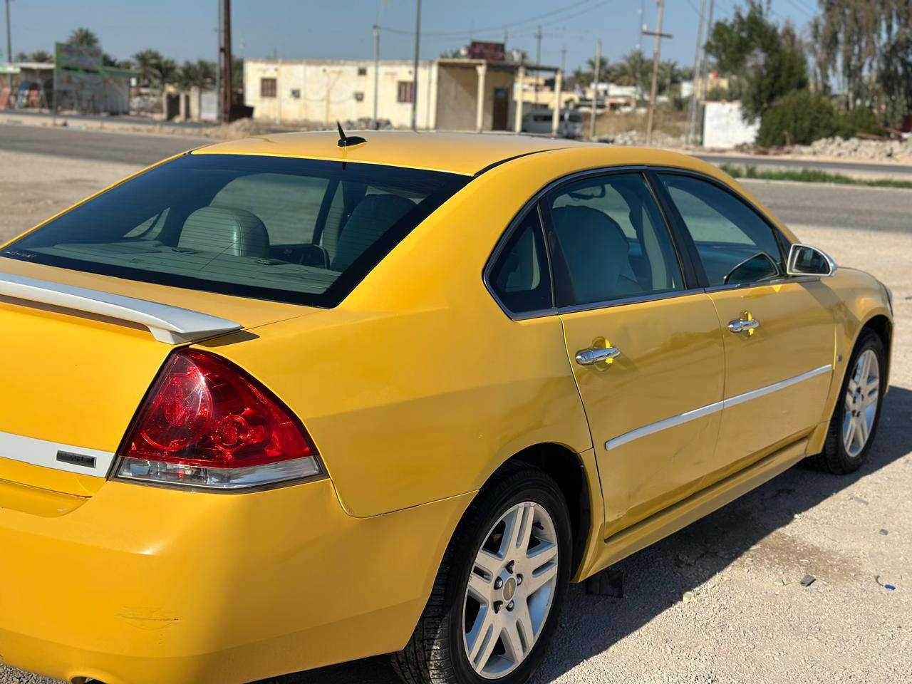 اللهم صل على محمد وال محمد لبيع انباله موديل 2012 سياره جديده وجاهزه كل نقص ما بيها كير ومحرك شرط تبريد تدفئه شغال كهربائية كلها شغاله سياره جديده وجاهزه مصفره هيه وغرامات بسمي تحويل مباشر بسم المشتري مكان سياره سماوه قضاء رميثه سعر 78 وبيها مجال بصيط ***********
