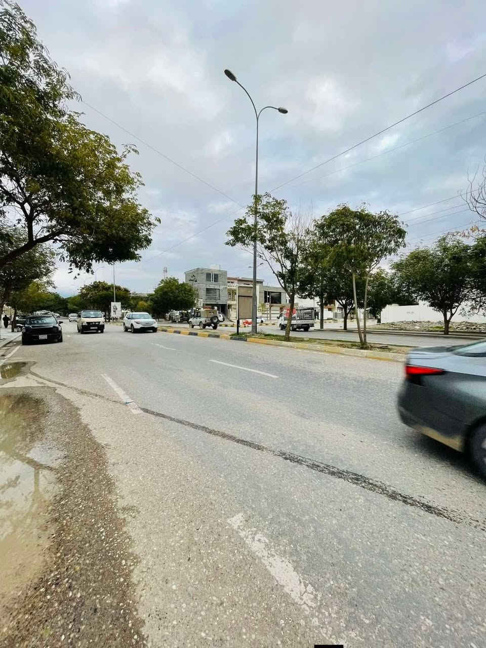 بسم الله ماشاء الله 
⚘⚘⚘هەمیــشە عقــــاراتی ڕەوەند پێشـــەنگە⚘⚘⚘
🏃🏃🏃🏃 موڵکی تجاری نایاب🏃🏃🏃🏃
                          سلام و عليك
🏠  مولکی تجارى بۆ فرۆشتن نرخ كونجاوا 
🔹 شوێن کەلار/ له سه ر جادى سه ركى بازارى شار 
🔹رووبەری  200مەتر ناياب  
پێکهاتووە له دوو  قات كامل قه ره بالغترين جيكای بو دوكان و ماركيت نايابه 
_______________________________↘️⁩

بۆزانینی نرخ لایکی پەیج بکە و لە کۆمێنت بنوسە
(نرخ) نرخت پێ دەگات یان پێوەندی بکەن
بە ژمارەی تەلەفۆنی⁦

***********  م خالد

***********   م ڕەوەند

🔻تێبینی
ئەگەر نرخت پێ نەگەیشت بە نامە ئاگادارمان بکەنەوە
⁦⬅️⁩⁦⁦نوسینگەی { كمال }
کەلار/ شەهیدان/ سه ره وى بازارى شار  به رامبه ر ماركيتى شاه
