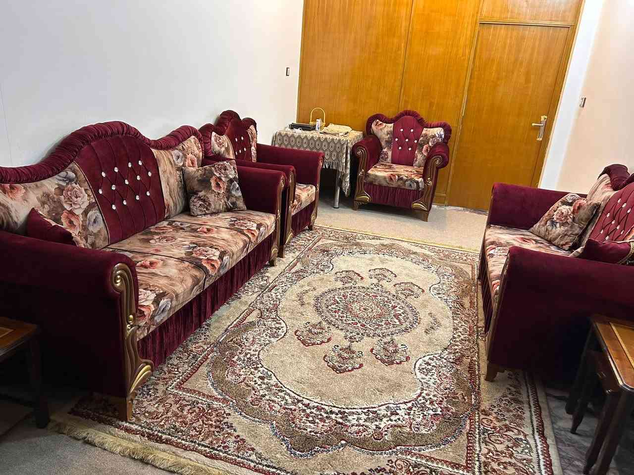 السلام عليكم متوفر تخم قنفات سبع مقاعد نظيف جداً ومابيه اي ضرر ببغداد المشتل وسعره250 الف@


**إذا كنت صاحب هذا الإعلان وتريد حذفه لأي سبب، رجاءا أرسل رسالة إلى الدعم الفني**