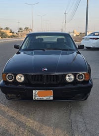 بي أم ٥٢٠ • موديل ٩٣ • الرمادي