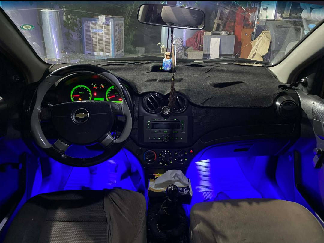 سڵاوی خواتان لێبێت 
ئەڤیۆ  مۆدێلی  ٢٠١٠  سعری 50 گەڵا معامەلە 
گێڕعادی -- مەکینە گەورە - ٤ پارچەبۆیاخە
سەنەوی ٢ مانگە بەسەر چووە - بەناوی خۆمانەوەیە ـ بەشەرتی تەحویل خەرامە 
تەقەو رەقەی تیا نیە -کارەبای مەزبوت 
پێشی کەپسە دوای  کەمێ ناو حەوزی گرتوە ڕەسمیم داناوە  مەکینەی  سەرفەکات   
ناونیشان /سلێمانی 
ژمارە موبایل /*********** السليمانية, العراق
