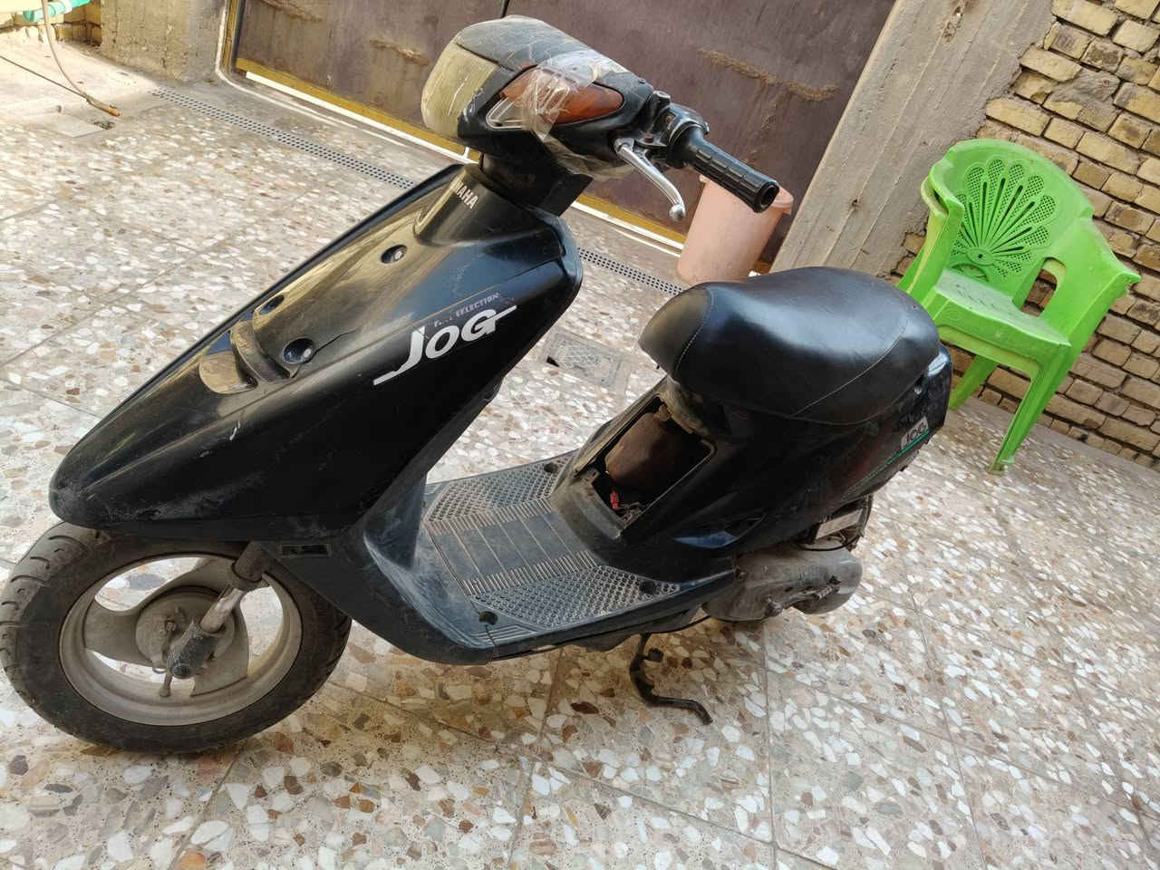 دراجة شيطان مامفتوحه مكينتها سلف شغال عوزه باتري سعرها 150وبيها مجال بسيط


**إذا كنت صاحب هذا الإعلان وتريد حذفه لأي سبب، رجاءا أرسل رسالة إلى الدعم الفني**