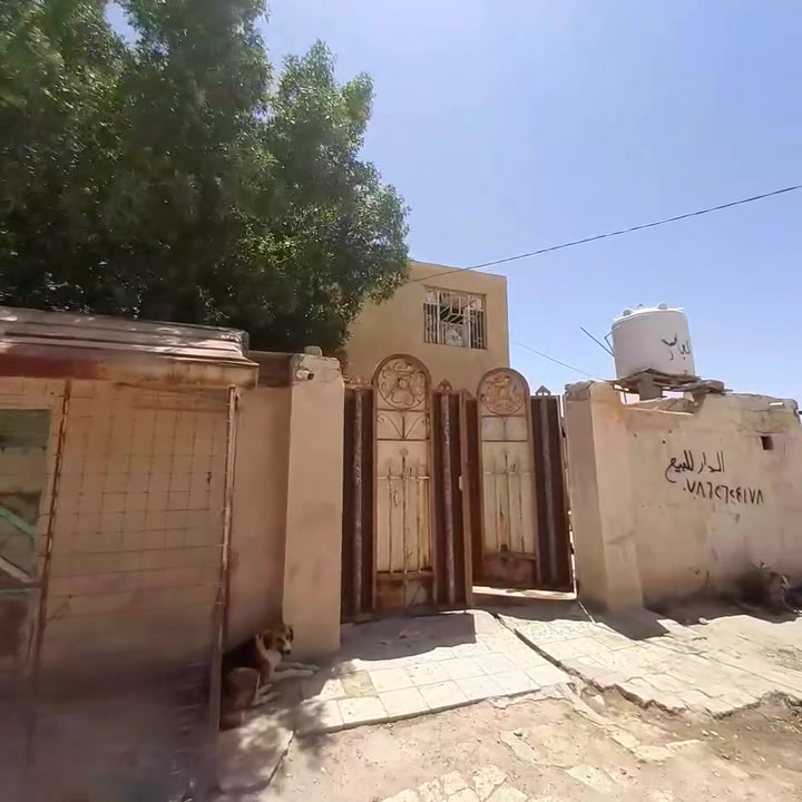 سلام عليكم بيت زراعي للبيع مساحه 200 وره البدعه نهاية شارع 30 تفاصيل ***********

