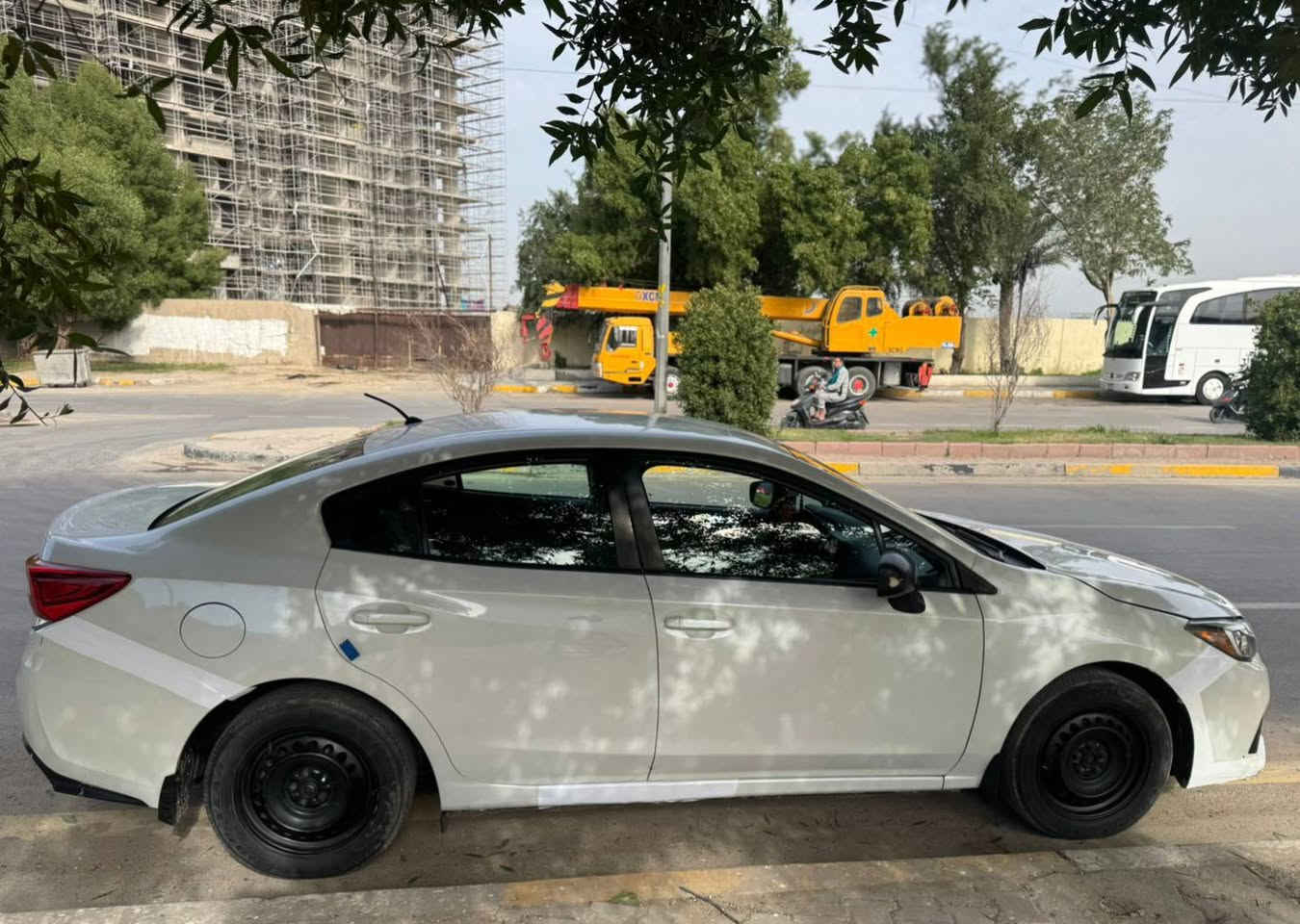 للبيع أو مراوس سوبارو ياباني موديل 2022 شاشة كامرة دوارة محرك 2000  كير عادي سيارة جديدة اسبير ما نازل حادث جاملغ امامي بدون ايرباك السعر، مناسب 97 اتصل على الرقم *********** بغداد, العراق
