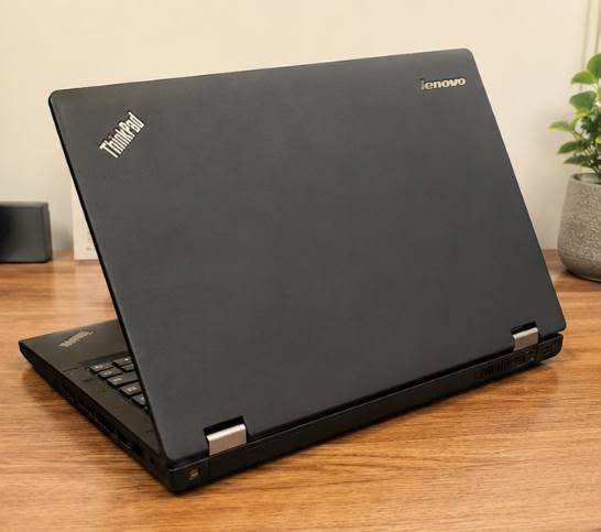 🔥 عرض نـار من LMS marketing لأهل الأردن! 🔥
لينوفو ThinkPad بسعر التحدي 💥💻 جهاز عملي ومتين للاستخدام اليومي والدراسة!

💰 السعر: 130 دينار فقط 😱

💻 المواصفات: 
✅ الجهاز: Lenovo ThinkPad
✅ المعالج: Intel Core i5 الجيل الثاني
✅ التخزين: 500GB HDD بلاك سريع
✅ الرام: 4GB قابل للزيادة
✅ بطارية ممتازة وأداء مستقر
✅ تبريد قوي وتشغيل ثابت
✅ تصميم أنيق وكلاس

🎁 مع الجهاز: بكج هدايا (قطعتين) 🎁

🛡️ كفالة 6 أشهر ضد العيوب المصنعية
🚚 توصيل لجميع أنحاء المملكة متوفر
📩للطلب والاستفسار يرجى التواصل عبر واتس0782724752

#LMS_marketing3


**إذا كنت صاحب هذا الإعلان وتريد حذفه لأي سبب، رجاءا أرسل رسالة إلى الدعم الفني**