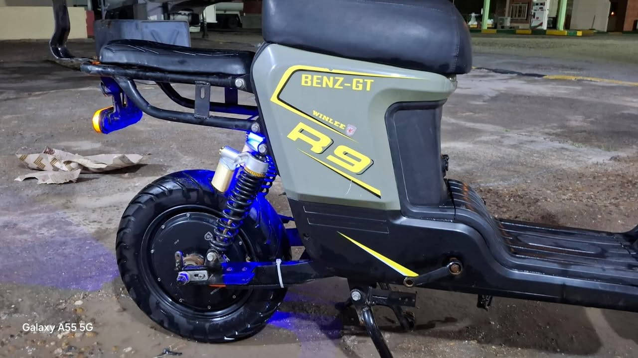 دراجه شحن  البيع السعر 350وبيه مجال  مجاني البصره قضاء الهرثه معمل الورق
هاذ  رقمي ***********
