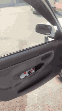 السلام عليكم برنس فراشة موديل 97 بسمي تحويل ثاني يوم سنويا جديدة هزه جديدة رقم بغداد تبريد شغال 
كير أوتو محرك مفتوح بي خيط تبخير سيارة احله من الصور السعر 29 وبيه مجال للشراي مستعجل عندي ضرف 
المكان بغداد محموديه الرقم ***********
