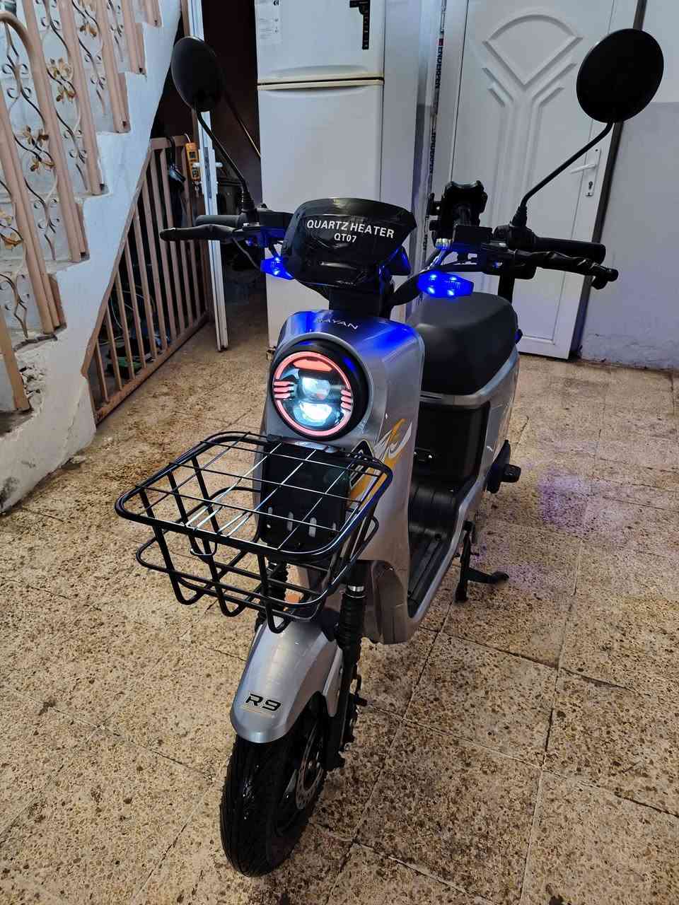 سلام عليكم  R9 الريان للبيع
5 بطاريات الريان الدبل..
استخدام شهر
نضام R رجوع
بلوتوث
يمشيك 50 كيلو متر
كلو شرط
ابيع أو اراوس بماطور بوتين


**إذا كنت صاحب هذا الإعلان وتريد حذفه لأي سبب، رجاءا أرسل رسالة إلى الدعم الفني**