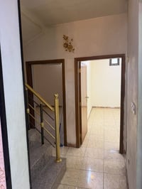 معزول • ٣غرف • كرادة داخل