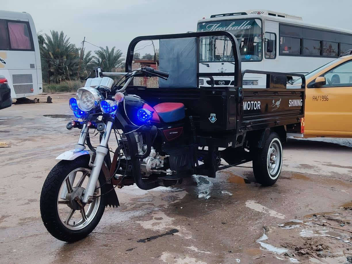 السلام  عليكم  ستوته. لبيع.  22 مديل  رقم وسنويه رقمه نكليزي  سنويه جديده. ستوته مكفوله كفاله عامه السعر. عله هذه الرقم  ***********
