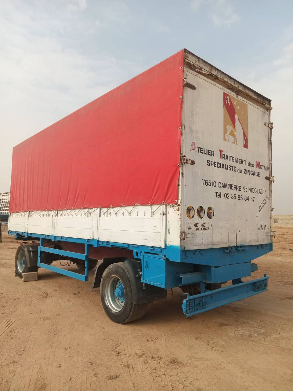 مقطوره للبيع تك طول سبعه ونص جديده وربيه سبرنك وجوبلس مكان ديالى وهاذا رقمي موديل ٢٠٢٠ *********** ***********
