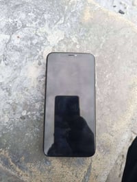 ايفون اكس اس ماكس • ٢٥٦ • شاشة خربانة