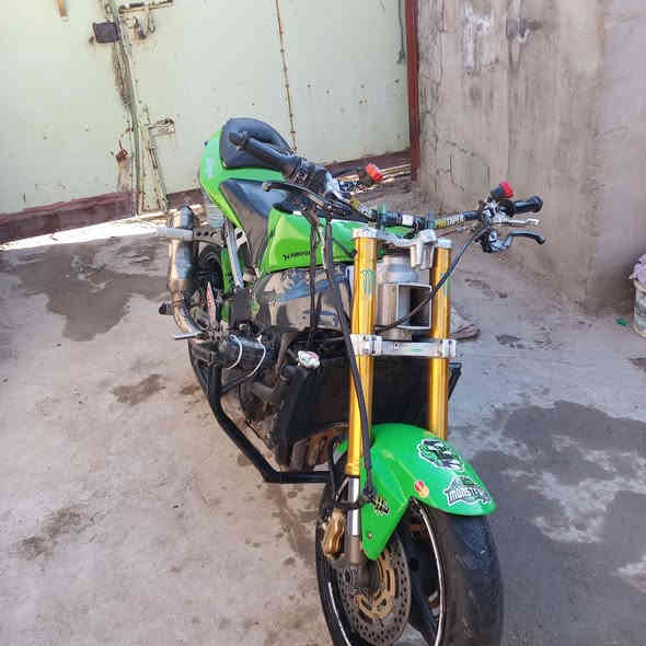 السلام عليكم كاوسكي لبيع مفتوح بس لكور سعر 17بيها مجال حك لجيه مكان بغداد دوره ***********بي واتساب
