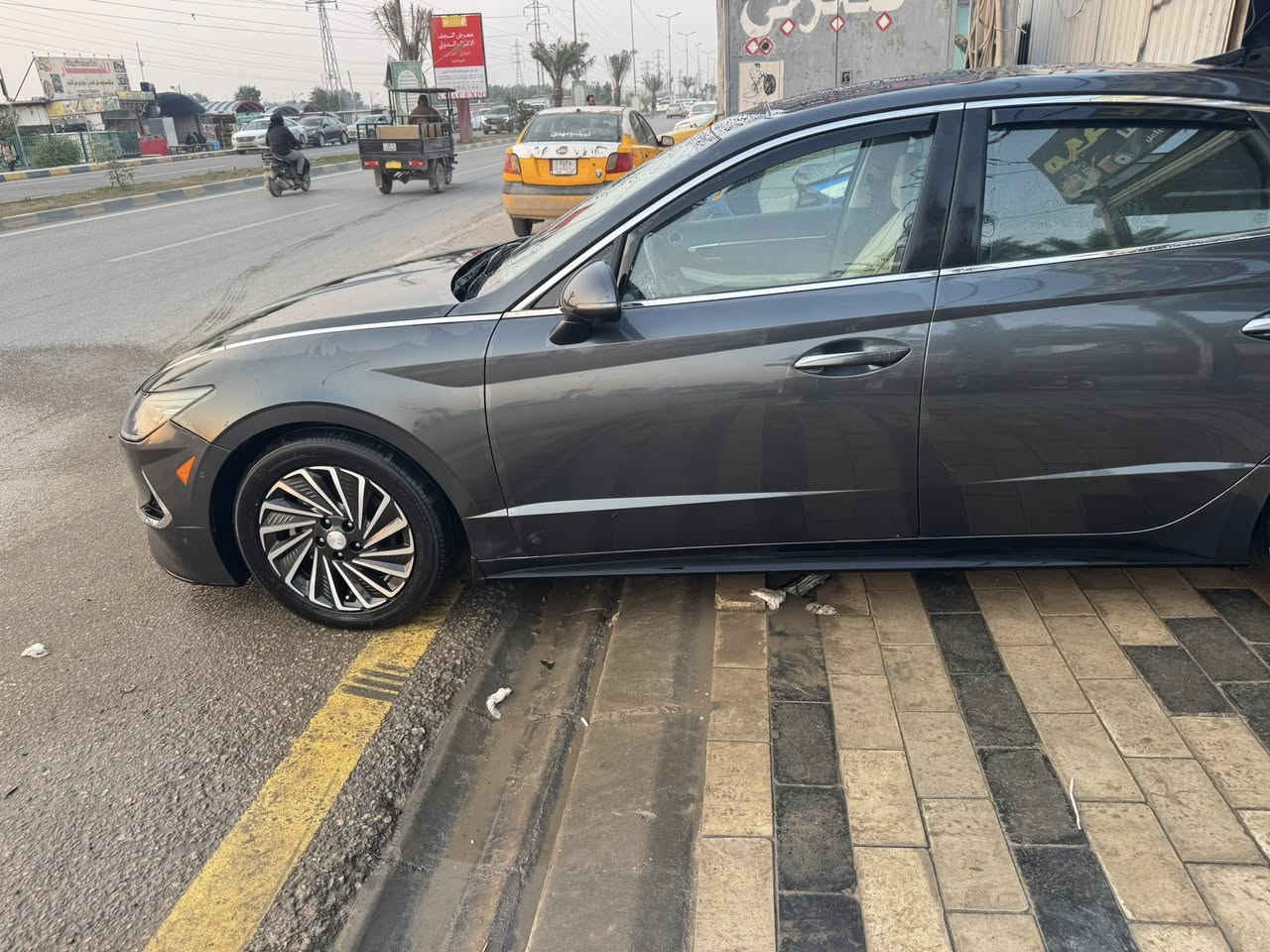 سوناتا 23فول للاخير اعلى مواصفات بالسوناتا كلشي بيه بدون ايرباك قطعه وحده جديده السياره 
***********
اتصل وبخدمتك
