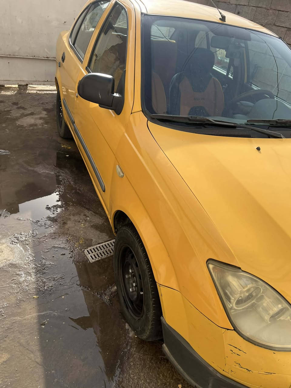 طيبه 16 بيهه تبديل باب خلفي وجاملغ حماوه ربع حته بلصيف منضومه تبريد جديده كير ومحرك خير من الله السعر  35 بغداد حي العامل ***********
