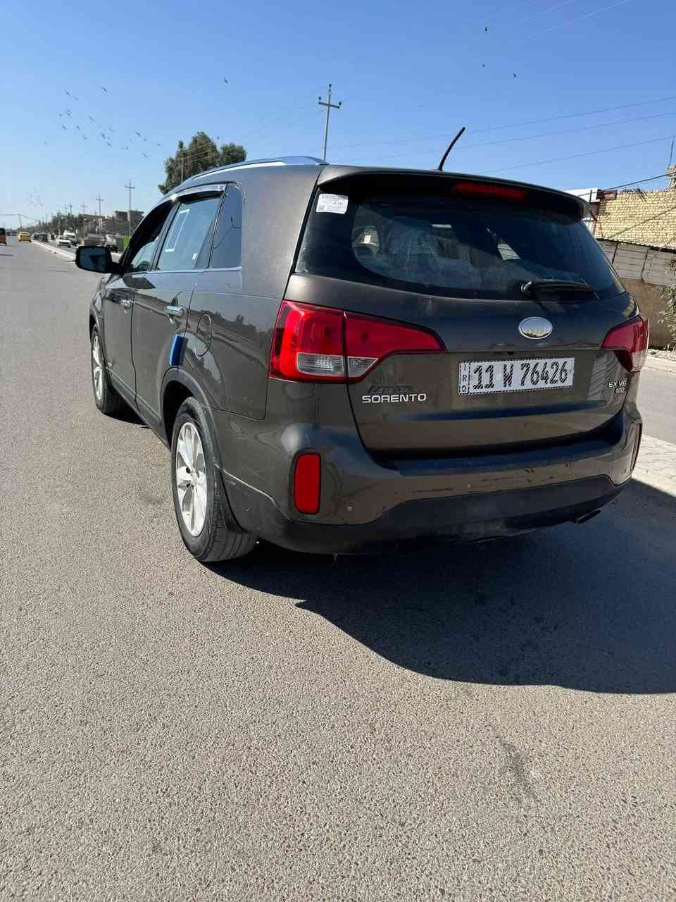 اعله فئه بسورنتو  شنو بالك بيها
موديل ٢٠١٤

رقم بغداد هزه وسنويه جديده 

مكينه ٦سلندر تاكل شارع 

٧راكب 

٣قطع تبريد

بنراما 

بصمه 

جنطه كهرباء 

كشنات كهرباء +تدفئه+تبريد 

كشنات جلد اصلي  

شاشه +كامره

بردات خلفيه 

حساس امامي وخلفي

تحكم استيرن فول 

اضواء ترحيب 

نظام ايكو 

تبريد ابيانو لمس 

حاكية ' ابلوتوث ' اوكس

وَيْل اكروم 

يدات نيكل 

اشاير بلمري+مري شفط 

كير ومكينة مكفولات 

كلة شغال  ميكانيك خير من اللة 

سياره كلين بدون صبغ كفاله من كلشي جيده جدااااا

السعر١٦٠ وبيها مجال 

***********مكاني بغداد
