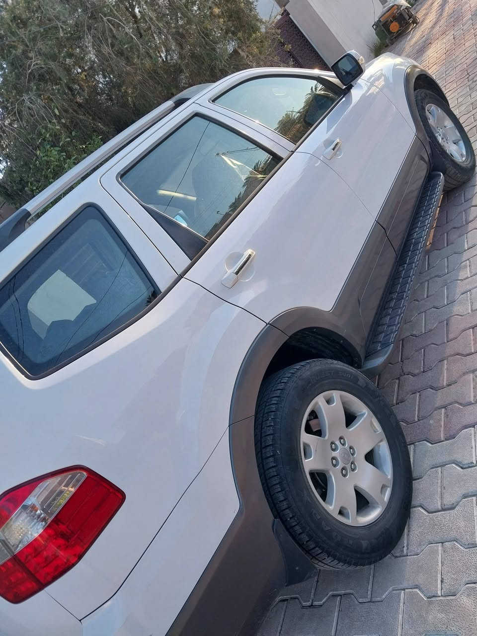 السلام وعليكم
موهافي 2012  فول موصفات

مكينه و كير مكفول

بصمه زراك لايت

مري قلاب بنو راما

صدر خلفي أمامي جديد

جرس 120 شغال

تخم تاير  جنطه شفط 

3 قطع صبغ بدون دواخل

سياره جاهزه احلا من الصور

السعر 132 بيها مجال قليل 

*********** ديالى شهربان
