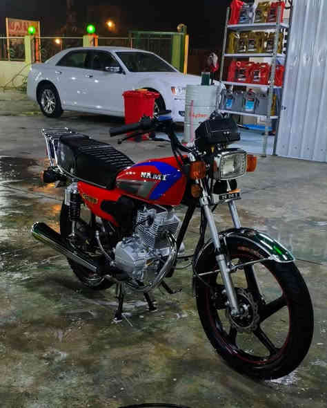 سلا عليكم دراجه بدون أوراق شوفت عينك النضافه مكاني عماره السعر 1400 وبيه مجال لشراي ماتشتري لاتخابر    يم حيدر حميد***********
