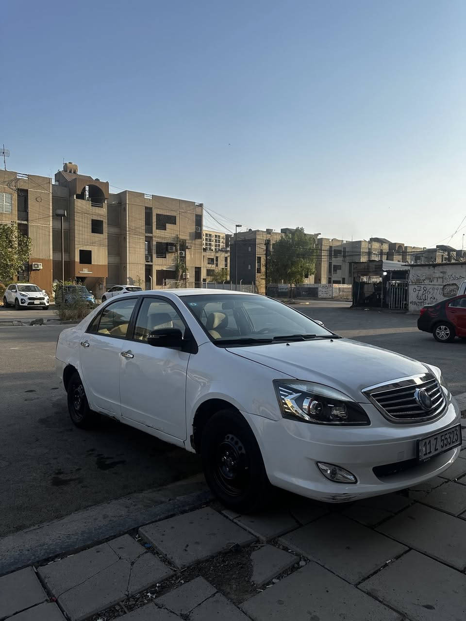 جيلي موبل 2012 رقم بغداد بأسمي مكينة كورلا 1800 كير عادي مكينة كير كلج مكفولات صدر امامي خلفي جديد تخم تاير جديد مشط ستيرن جديد تبريد عاطل الكشر بي طخة بالجاملغ الخلفي والباب الخلفي وبيها خياسات السيارة داوخلها نضيفة عارضها ب45 مكاني بغداد البياع ***********
