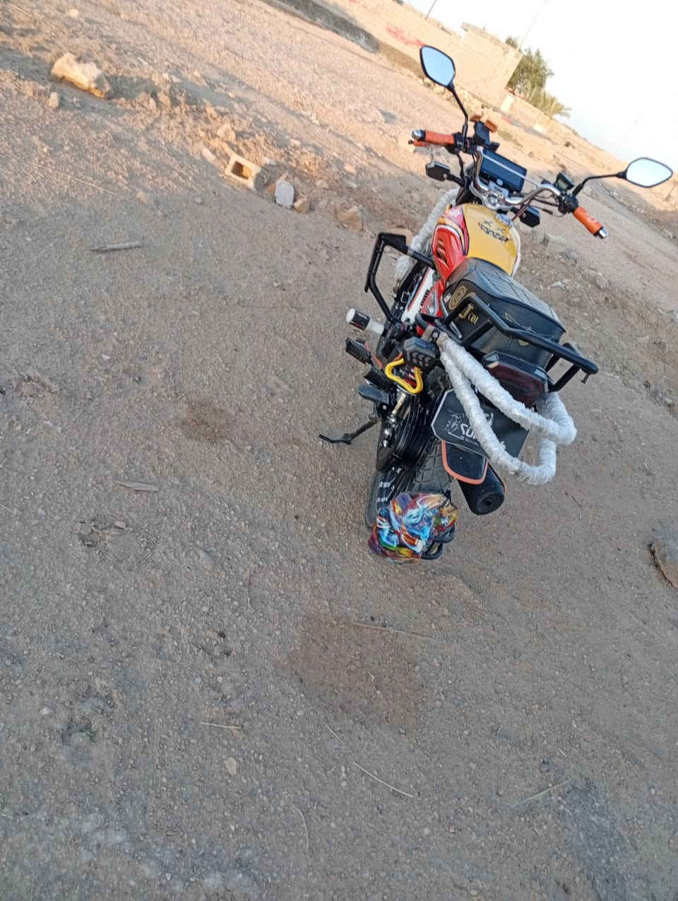 للبيع ايراني جديده فول موديل 26 محرك 200 سيبي اف بصمه تشغيل عن بعد هاي رقمي ***********السعر مليون 150

