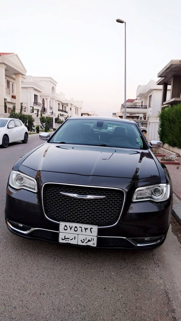 اوباما ٢٠١٨
فول فول ١/١ 
 كشن تدفئه + تبريد 
 كشن ميموري خزن 
  مرايا قلاب 
بانوراما 
محرك ٣٦٠٠
  السياره ماشيه ١٥٠ الف  ميل 
 السياره مابيها لابجم ولا ايرباك 
 فقط بيها تكمه السكن صبغ  وشويه بارد 
للاستفسار الاتصال على رقم ***********
مكان السياره اربيل
