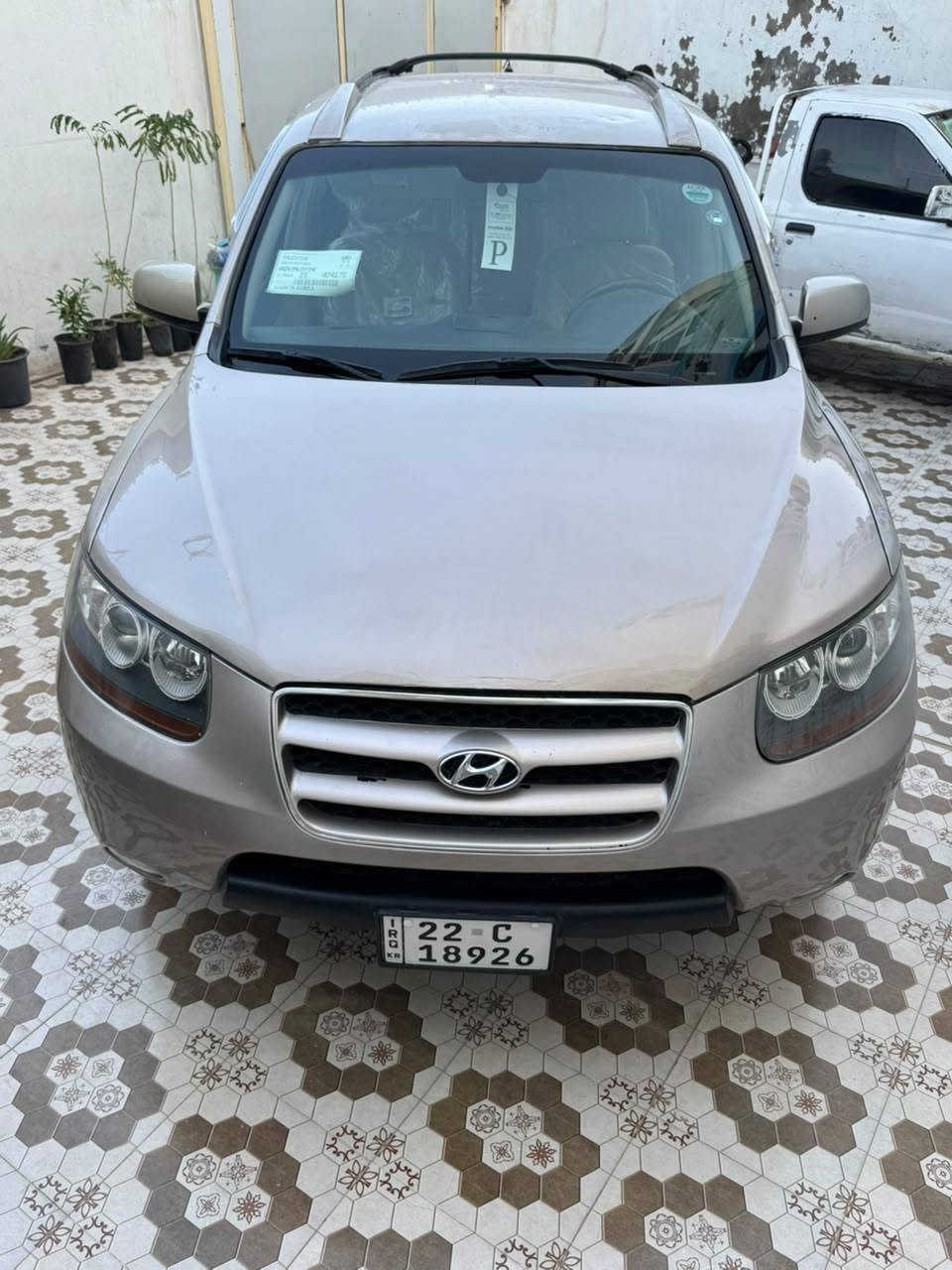 سلام عليكم سنتافي للبيع ٢٠٠٧
وارد كندي ٧ راكب 
٣ قطع تبريد 
٦ سلندر 
داخل بيجي 
مكينه وكير وحداديه كلها جديد 
هزه جديده 
سنويه ٣١ 
رقم اربيل جديد تريد تحويل تريد مداور سياره بيه ربع جاملغ امامي وبنيد صبغ جاملغ الخلفي بدون داخل السعر (١١٢) بيه مجال ترهم بيع او مراوس حسب القناعه  مكان السياره نجف حي نداء للاستفسار الاتصال عله رقم التالي (***********)
