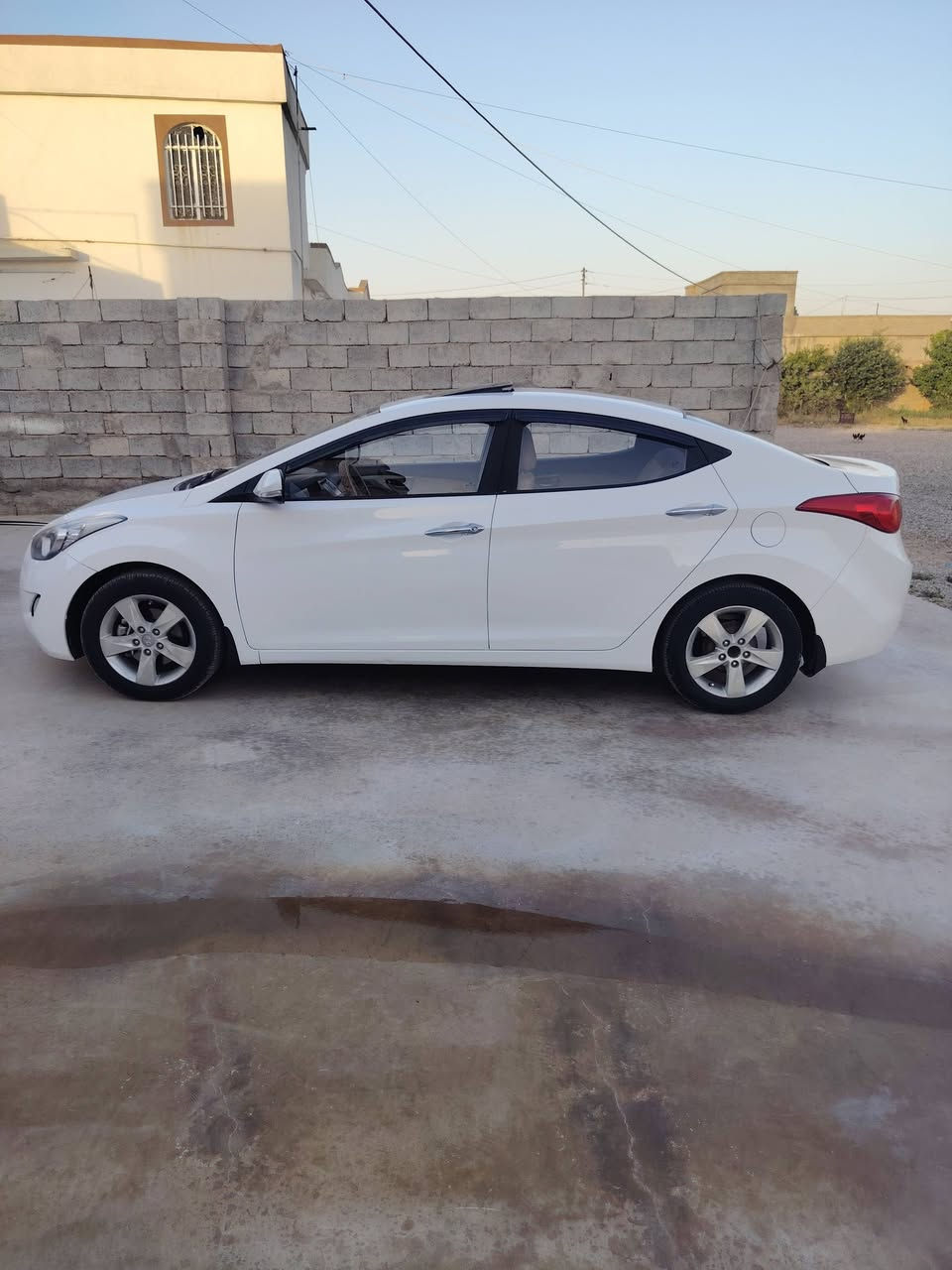 السلام عليكم وينكم عشاقين الانتره الجنايه انتره 2014 خليجي فول اوتوماتيك واحد على واحد محرك 1800 بصمه أمري شفط سلايت قفل مركزي تشغيل عن بعد رقم نينوى ألماني بأسمي سنويه لل 2030 سياره وضع شركه لا ضرر ولا ملاحظه من الدعامية للدعاميه عدة المحرك مفتوح قبق ولفات بس ويل كب حتى السبير ويل كب طخم تواير جديد  كامره خلفيه صدر و دبلات  أمامي خلفي جديد مكان السياره #القياره الحاج علي السعر 127 ورقه وبيها مجال بسيط خابر وتدلل رقم الجهاز ***********
