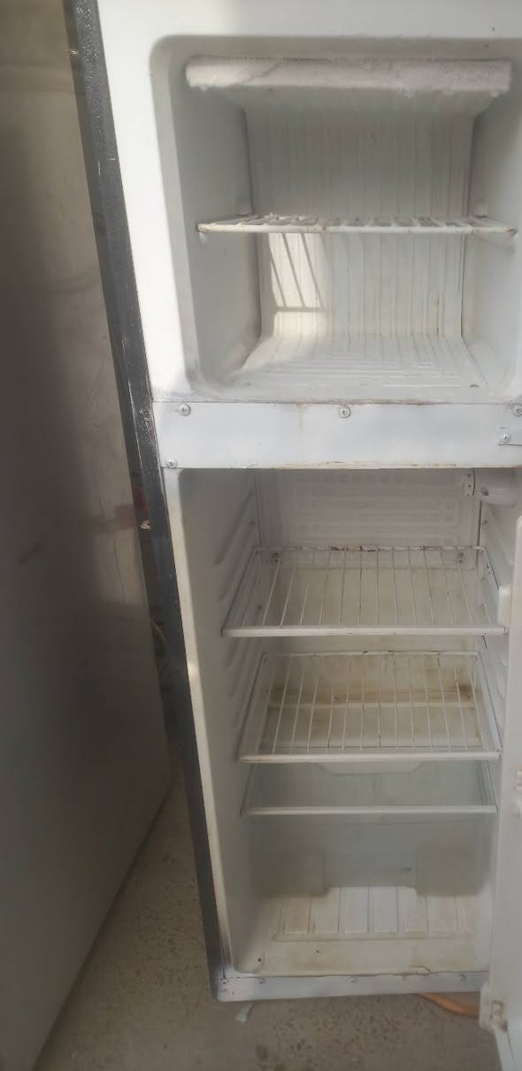 ثلاجه اللبيع شرط تجميد وماداخل مصلح ابد 125وبيه مجال


**إذا كنت صاحب هذا الإعلان وتريد حذفه لأي سبب، رجاءا أرسل رسالة إلى الدعم الفني**