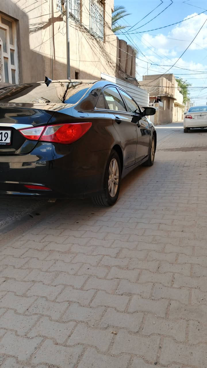 السلام عليكم ورحمة الله وبركاتة  وين اليدور كارتون
سوناتا مضلع موديل 2013 ادوات متوئمة ع الشاصي طبق الاصل وين ميعجبك دك حاسبه غاز نسه الصراف نسه العطلات دوش 2000  كارتون السياره فول نضافه اذا بيها نقص برغي

✺كصة جنطة شغل درجة اولى  باجات 
✺دخول جديد مشي قليل 
✺متومة   اربيل انكليزي شرط الحاسبة 
✺سنوية ام الفسفورة  
✺مواصفات  
✺تحكم مري كهربائي +مري شفط
✺كروز نظام تثبيت سرعة 
✺كشنات جلد +تدفئه 
✺بلوتوث 
✺تدفئة بالكشنات 
✺تبريد ثلج  
✺مانع انزلاق 
✺السيارة جاهزة وبدون اي نقص كاملة على 24 حباية  
✺سيارة احلى من الصور وشغلها مضبوط 
✺كير مكينة تبريد تدفئة حدادية دواخل كهربائيات كلشي جاهز
✺مكان السيارة نجف
✺السعر 45 مجال قليل كلش 
 للاستفسار الاتصال على الرقم
‏ ***********
