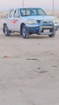 نيسان 2009 • شاحنة