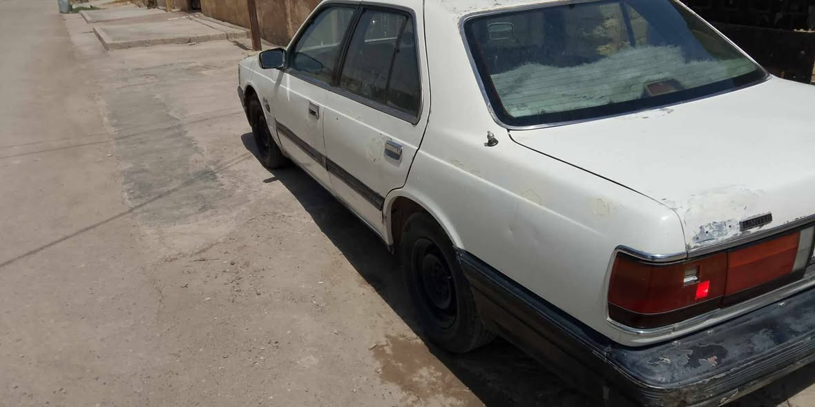 السلام عليكم ورحمه الله وبركاته اخوتي مو الواحد امسح المنشور أو اني جايك ويجذب عل عالم تره هذه حلال الناس 
مازدا للبيع او مراوس حسب القناعه محرك وكير شرط رقم كركوك سنويه ساقطه مكان السياره تكريت 
***********
