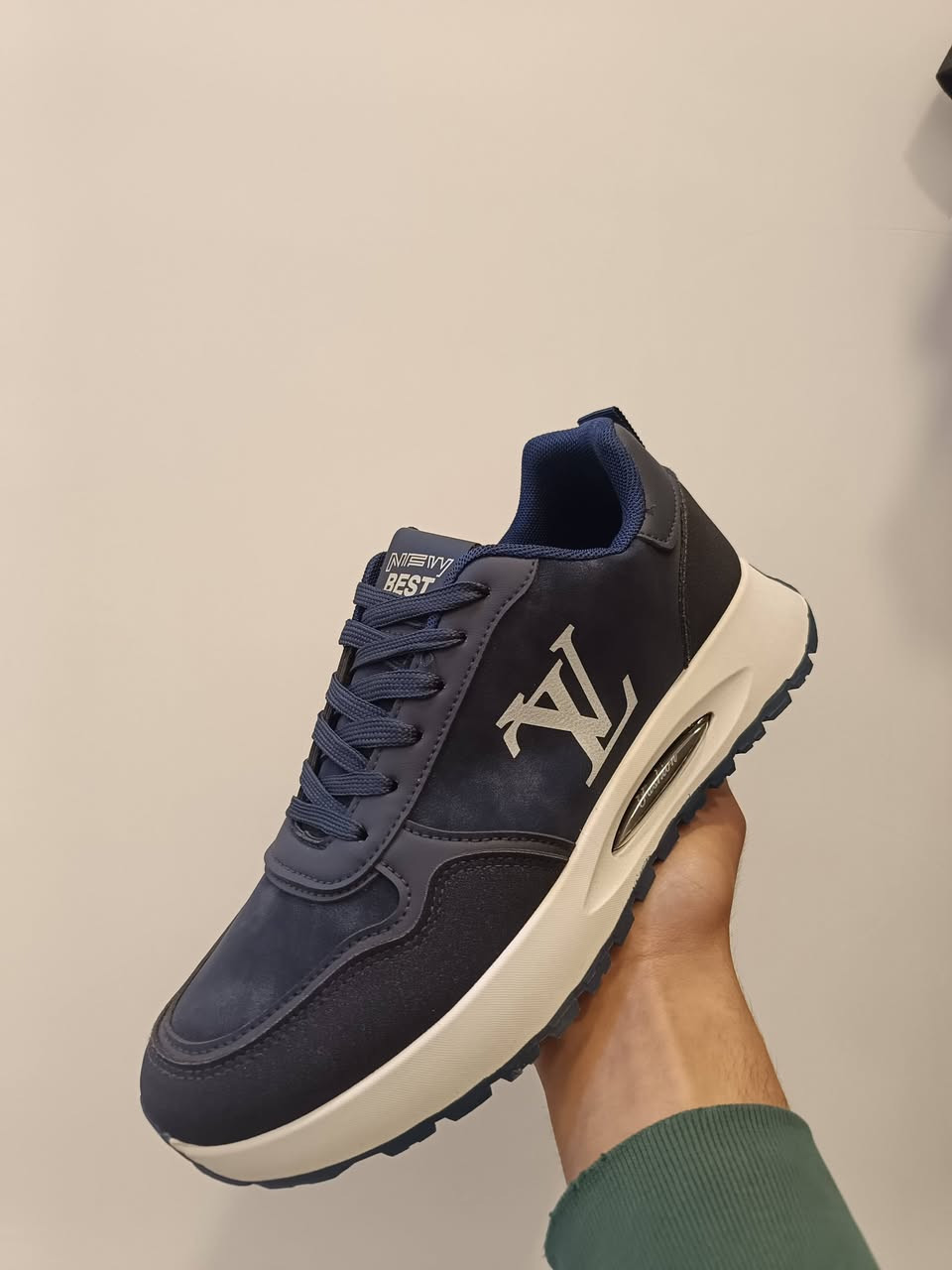 موديلات الاحذية الجديد/سامبا/لويس فيتون/ سبورت كجول
موديلات كوالتي ممتاز شرط الفحص 
موديل LV _ قياساته (40_41_42_43_44)

 موديل السامبا _قياساتة (41-42-43-44-45)

موديل السبورت الكجول_ قياساتة (43-44-45-46-47)

سعر القطعة (13,000)
سعر القطعتين (25,000)
سعر ثلاث قطع (35,000)
توصيل موجود لجميع محافظات العراق (5,000)
العنوان 
الانبار_الصقلاوية_الشهداء الثانية _بجانب عمارة حجي جمعة _بقرب اسواق سنتر الصقلاوية 
للحجز واتساب او ماسنحر 
***********
***********
