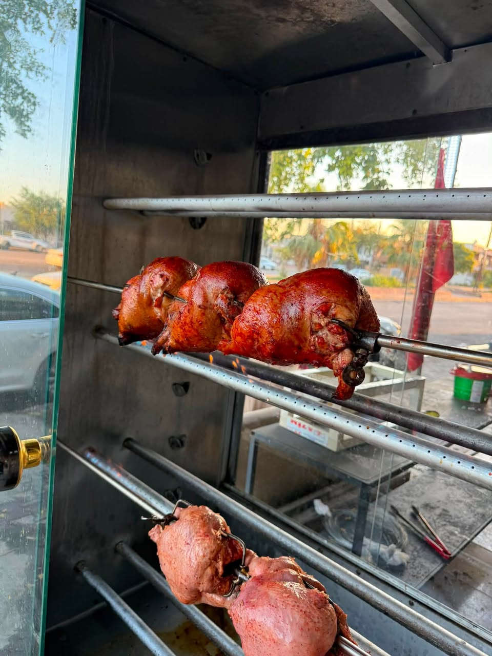 🍗 إذا كنت تدور على الأكل النظيف، والطعم الأصيل، والسعر المناسب… فإحنا ننتظرك بكل محبة.
في فطوم للمشويات والأكلات السريعة، نشتغل بضمير قبل كل شيء، ونقدم الأكل وكأننا نقدمه لأهلنا.
دعمكم وزيارتكم تعني إلنا الكثير، وكل طلب منكم هو دافع حتى نستمر ونقدم الأفضل.
🌟 جرّب بنفسك، وإذا أعجبك الطعم لا تنسانا من دعوة طيبة وترشيح لأحبابك.
📍 كركوك – حي الواسطي – مقابل دائرة المعوقين�
فطوم للمشويات… الطعم اللي يستحق التجربة.


**إذا كنت صاحب هذا الإعلان وتريد حذفه لأي سبب، رجاءا أرسل رسالة إلى الدعم الفني**