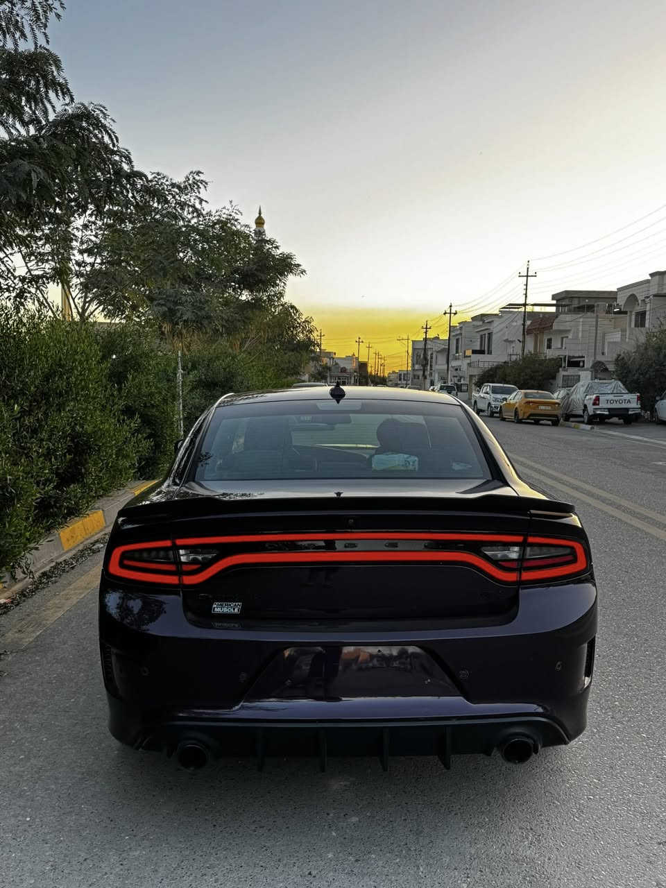 دوج جارجر 21 RT لون بنفسجي مميز 
حادثه جداً خفيف باب خلفي و بنيد سرقه 
بجم و خلف كبس بدون ارباك 
ماشي 55 ميل
دينار مصرف مابي
سعر :240 ومجال قليل 
مكان السياره كركوك ***********
