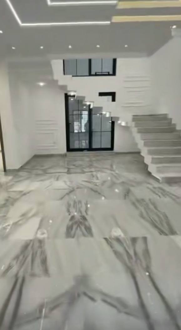 مستعدون لترميم المنازل درجه اولى كرسته وعمل ترميم 
***********
