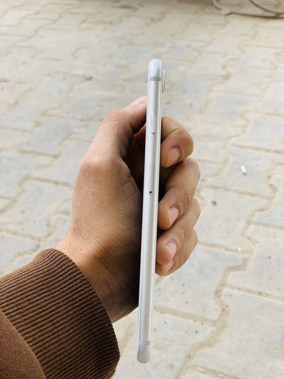 جهاز ٨ بلص جهاز نضيف بشكل 
وجهاز مرغوب 
بي بسً فطر بلشاشه 
صوره فول 
ذاكره ٢٥٦ 
مكاني حله المسيب 
السعر ١٠٠ الف وبي مجال 
هاذه رقم ***********
