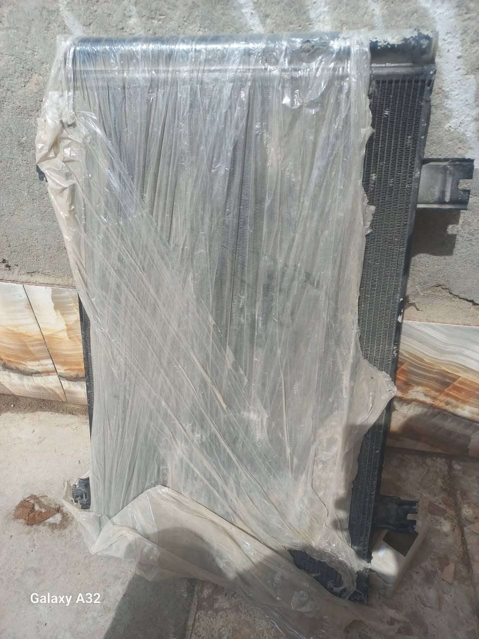 سلام عليكم راديتر تبريد ملكه او شاهينه ..
#حاويه  سعر ٦٥ الف ....
سوق الشيوخ


**إذا كنت صاحب هذا الإعلان وتريد حذفه لأي سبب، رجاءا أرسل رسالة إلى الدعم الفني**