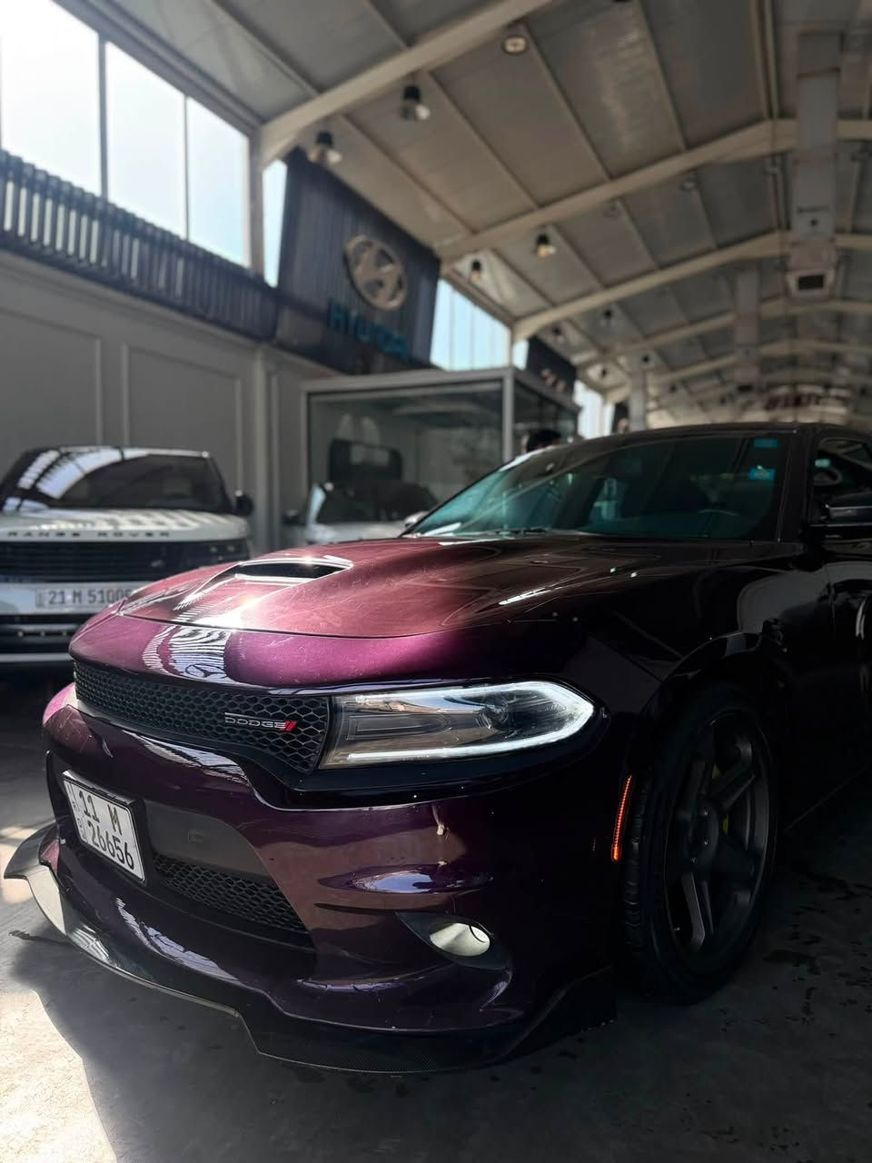 دوج جارجر RT 2022 لون مميزز🔥🔥
حادث فقط جاملغ امامي بدون ايرباك🔥
ماشي 28  الف مايل 
المواصفات 
شاشة كبيرة 
كشنات تدفئة 
ستيرن تدفئة 
كامرة خلفية 
رادار جانبي
وباقي مواصفات الارتي 
وصور الحادث والسونار موجودة بلمنشور 
السعر 23,800 وبيهة مجال بسيط 
مكان السيارة بغداد الكاظمية جكوك 
***********
