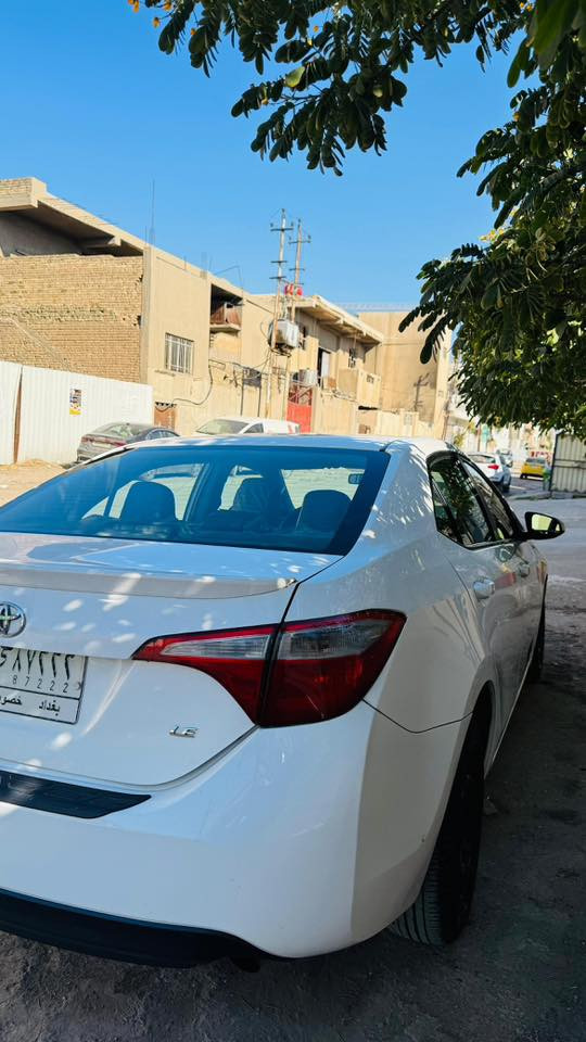 السلام عليكم اخوان
كورلا 2016 امريكي للبيع فئة Le
رقم بغداد بأسمي
حادث جنطة.وبيها سونار
ماشية 116 ميل 
گير ومحرك مكفول

للأستفسار ***********
