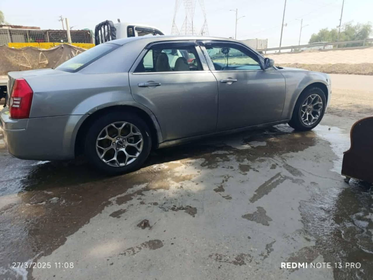 السلام عليكم سياره للبيع نواع وبمه لسعر ٣٧ورقه وبيه مجال وسياره بدون كصه بس بيع دوات دوات متومه رقمه وسنويه ***********
