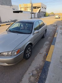 كامري موديل 2000مكينه 4وارد امريكي سياره بيه حادث  رقم نجف باسمي شراي ...