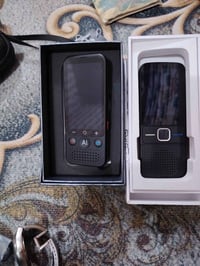 مترجم لغات • قطعتين • توصيل