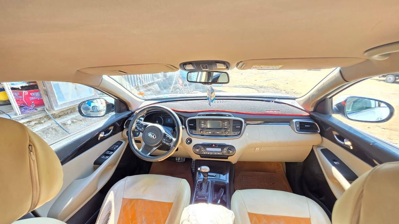 السلام عليكم
سياره سورنتو موديل 2016 خليجي
مشروع وطني 
محرك 6 سلندر
كير ومحرك مكفولات 
السياره مكفوله من الصبغ ما عدا البارد 
بصمه ابواب وتشغيل 
ترحيب ابواب 
3قطع تبريد 
فول تحكم ستيرن 
• السياره خليجي هواي بيها مواصفات 
السياره خير من الله ومال جناي 
• مكان السياره النجف 
● السعر 220 وبيها مجال قليل حق الجيه 
***********
