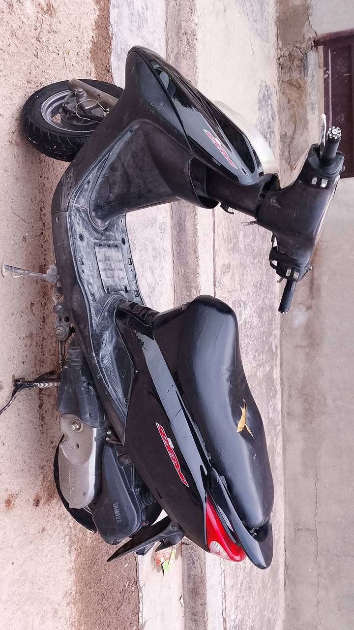 سلام عليكم دراجه بريز للبيع دراجه خير من لله دراجه شلعه معدل سلف هندر بكل وكت شغاله دراجه مكينه مامفتوحه كهربائيات كله شغاله شراي يتصل على الرقم *********** متواجد واتساب
