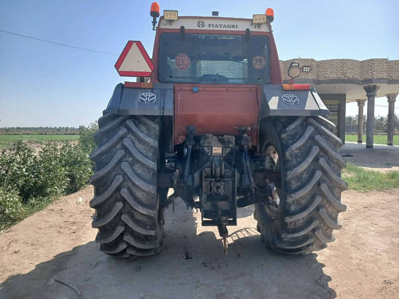 السلام عليكم
مكينة 160 فول مواصفات نص اوتوماتيك
" منفيس المكينة 2023"
مكينة جاهزة من كلشي ما بيها نقص لو برغي 
للإستفسار أكثر الاتصال على الأرقام التالية :

***********
***********
